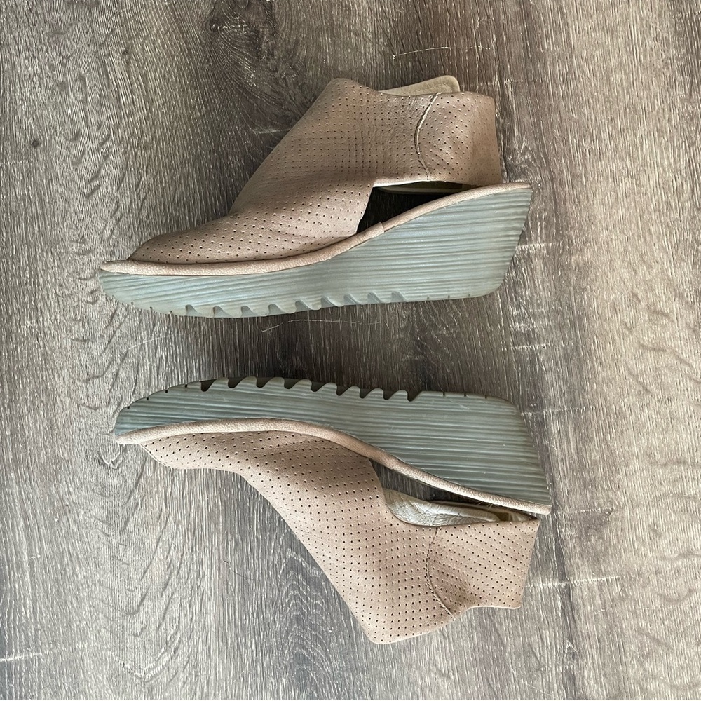 Fly London Beige Peep-Toe Wedges - Picture 4 of 4